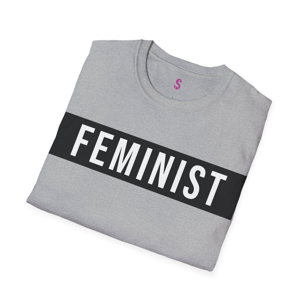 Feminist - T-Shirt