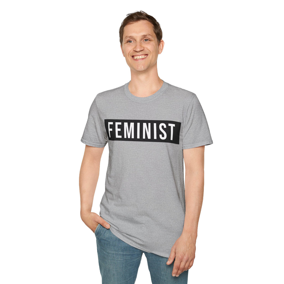 Feminist - T-Shirt