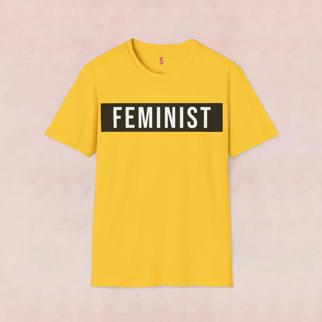 Feminist - T-Shirt