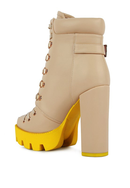 Larch Cushion Collared Biker Boot