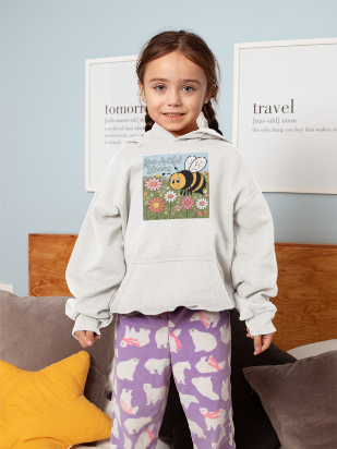 Buzzing Comfort: Toddler Fleece Hoodie with Adorable Bee Design