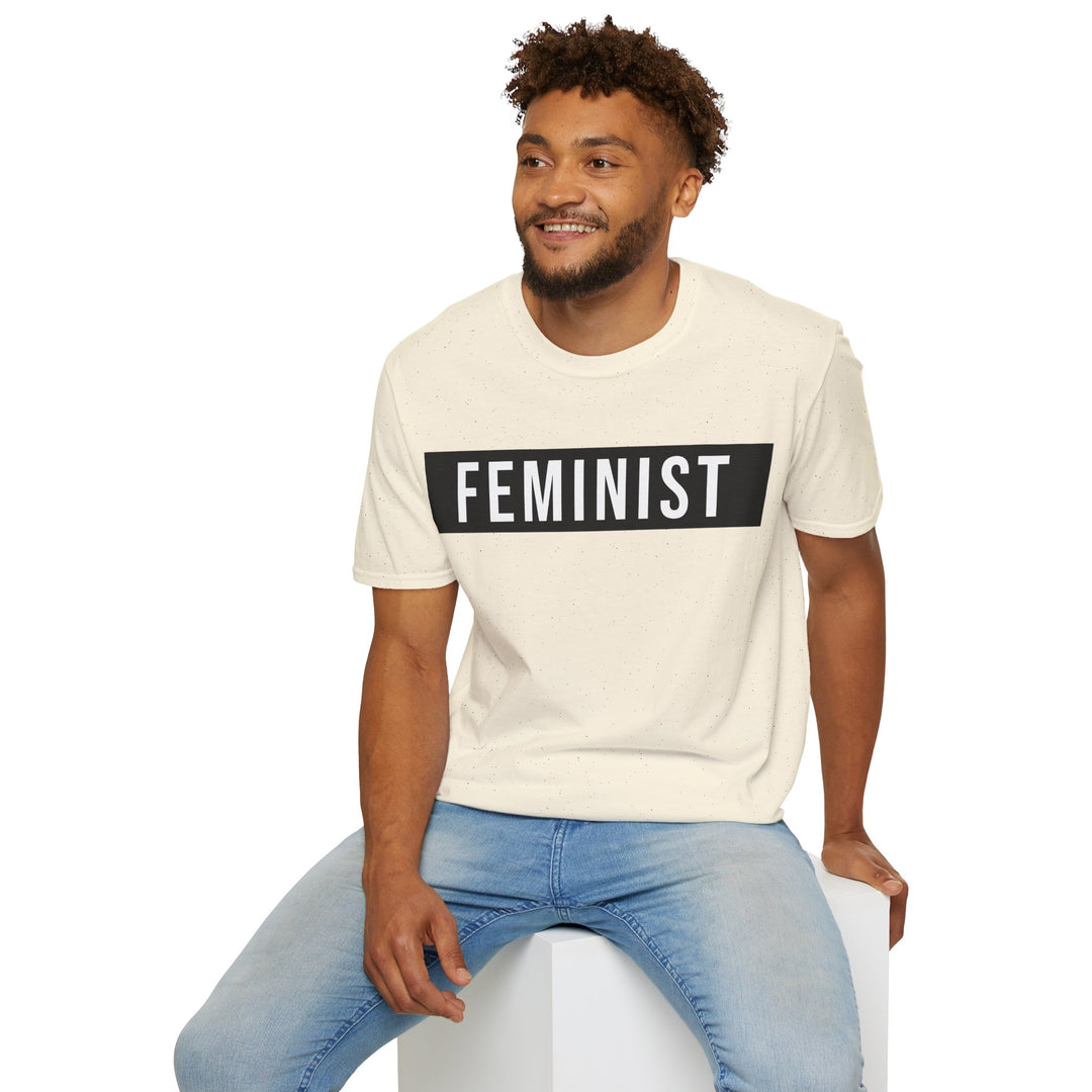 Feminist - T-Shirt