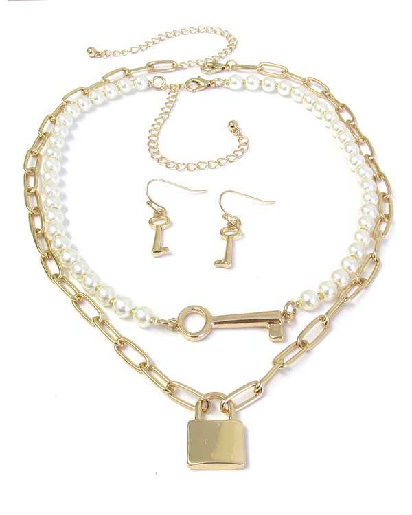 KEY AND LOCK PENDANT PEARL CHAIN DOUBLE NECKLACE SET-0