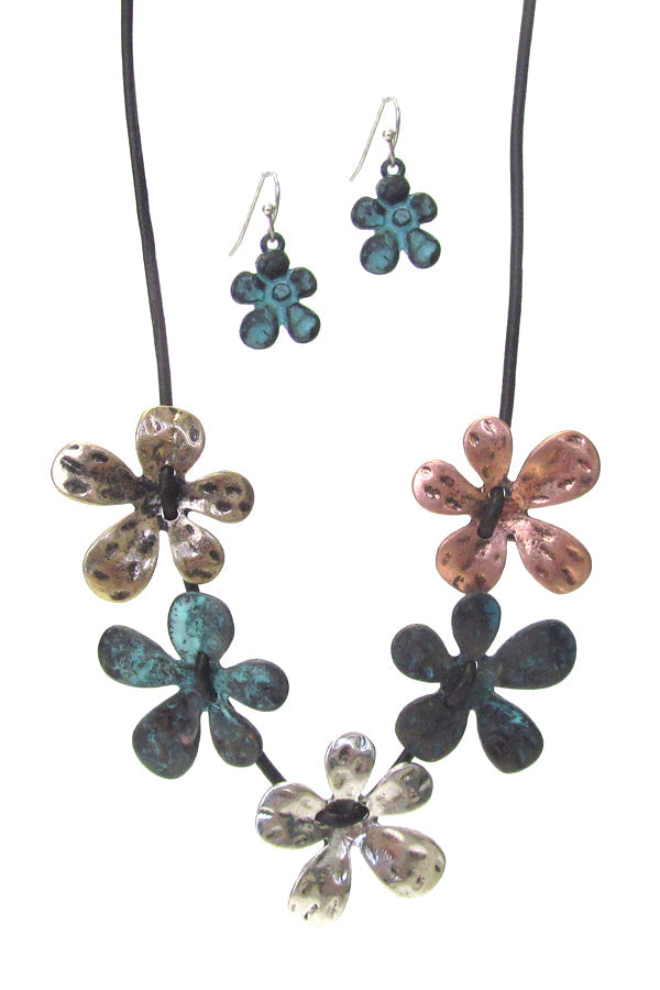 MULTI FLOWER LINK NECKLACE SET-0