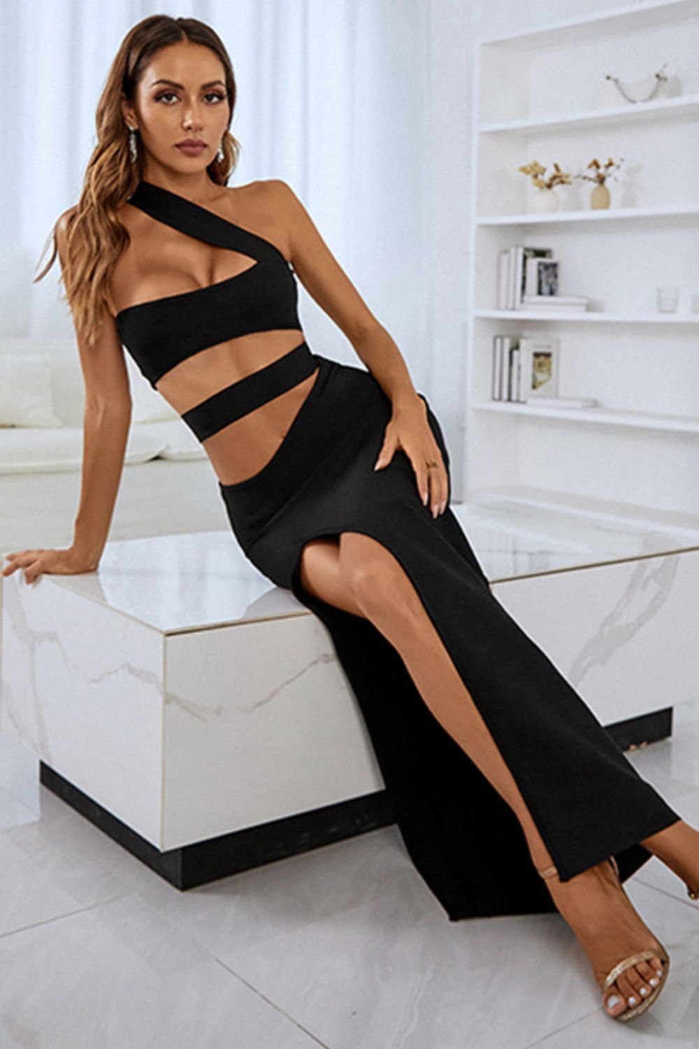 Sculpted Bandage Dress - Black